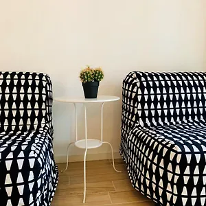  Apartment Front 2 Italien